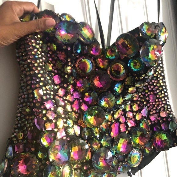 Two piece appearance wear - Picture 3 of 4